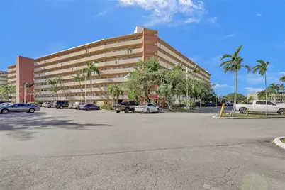 1750 NE 191st St #106-1, Miami, FL 33179 - Photo 25