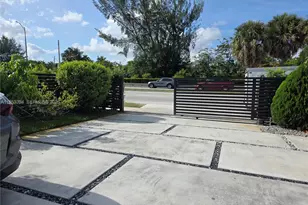 12225 SW 42nd St, Miami, FL 33175 - Photo 49