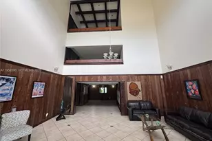 240 Lakeview Dr, Weston, FL 33326 - Photo 13