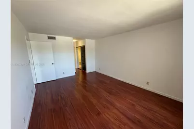 240 Lakeview Dr #308, Weston, FL 33326 - Photo 9