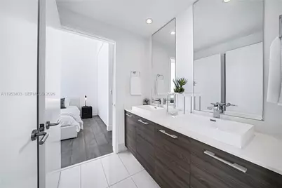 1300 S Miami Ave #UPH4, Miami, FL 33130 - Photo 25