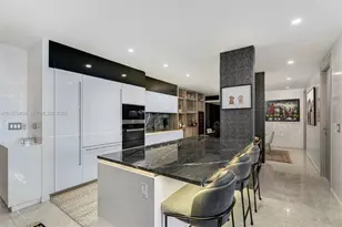 1000 Brickell Plaza, Miami, FL 33131 - Photo 5