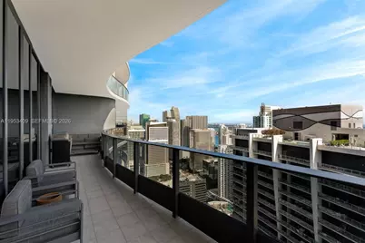 1000 Brickell Plz #PH5203-FURN, Miami, FL 33131 - Photo 41