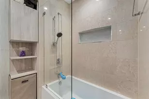 1000 Brickell Plaza, Miami, FL 33131 - Photo 33