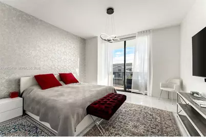 1000 Brickell Plz #PH5203-FURN, Miami, FL 33131 - Photo 21