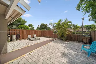 4949 E Lakes Dr, Deerfield Beach, FL 33064 - Photo 5