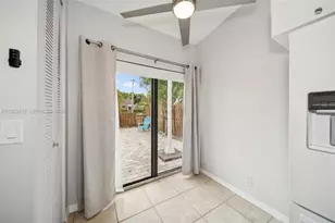 4949 E Lakes Dr, Deerfield Beach, FL 33064 - Photo 11