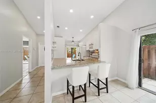 4949 E Lakes Dr, Deerfield Beach, FL 33064 - Photo 17