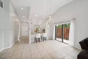 4949 E Lakes Dr, Deerfield Beach, FL 33064 - Photo 15