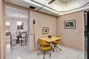 100 Bayview Dr, Sunny Isles Beach, FL 33160 - Photo 21