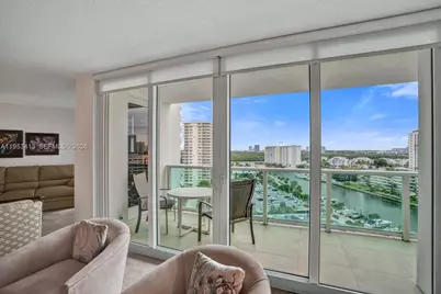 100 Bayview Dr #1401, Sunny Isles Beach, FL 33160 - Photo 9