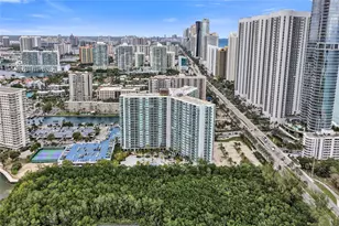 100 Bayview Dr, Sunny Isles Beach, FL 33160 - Photo 3