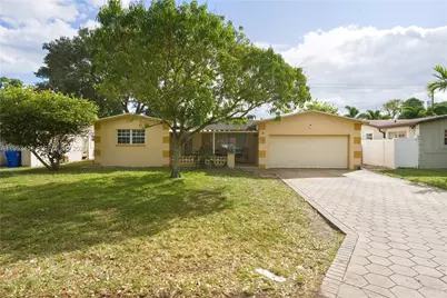 7630 Embassy Blvd, Miramar, FL 33023 - Photo 3