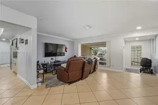7630 Embassy Blvd, Miramar, FL 33023 - Photo 11