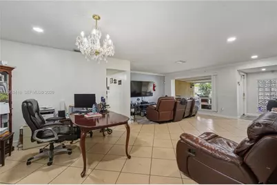 7630 Embassy Blvd, Miramar, FL 33023 - Photo 11