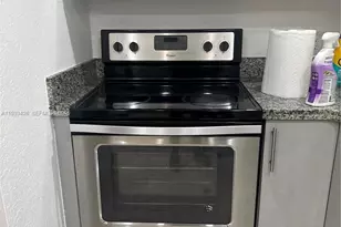 4329 NW 3rd Ave, Deerfield Beach, FL 33064 - Photo 13