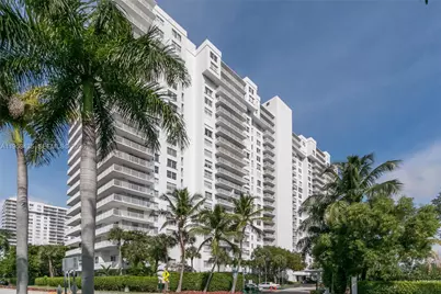 2851 NE 183rd St #1512E, Aventura, FL 33160 - Photo 29