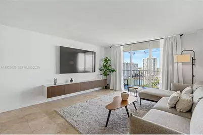 2851 NE 183rd St #1512E, Aventura, FL 33160 - Photo 3