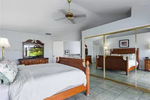 10465 NW 46th St, Doral, FL 33178 - Photo 25