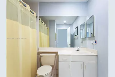 10465 NW 46th St, Doral, FL 33178 - Photo 31