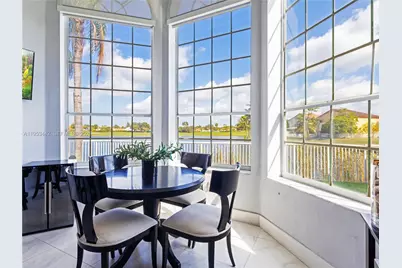 10465 NW 46th St, Doral, FL 33178 - Photo 21