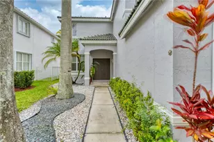 1042 Bluewood Terrace, Weston, FL 33327 - Photo 39