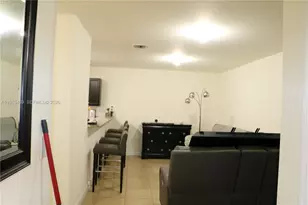 22501 SW 88th Pl, Cutler Bay, FL 33190 - Photo 9