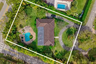 9750 SW 96th Ct, Miami, FL 33176 - Photo 49