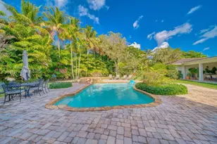 9750 SW 96th Ct, Miami, FL 33176 - Photo 37