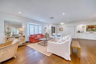 9750 SW 96th Ct, Miami, FL 33176 - Photo 3