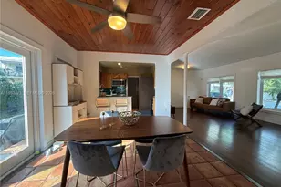 2728 Kirk St, Miami, FL 33133 - Photo 11