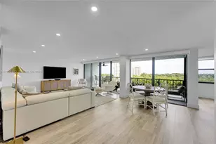 936 Intracoastal Dr, Fort Lauderdale, FL 33304 - Photo 3