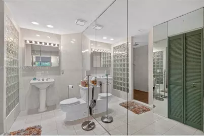 6744 N Pine Island Rd, Tamarac, FL 33321 - Photo 17