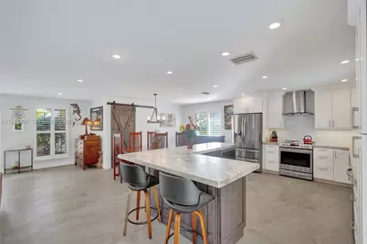 1237 Garfield St, Hollywood, FL 33019 - Photo 11