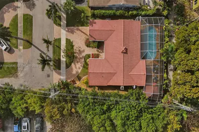 1237 Garfield St, Hollywood, FL 33019 - Photo 7