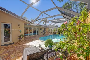 1237 Garfield St, Hollywood, FL 33019 - Photo 43