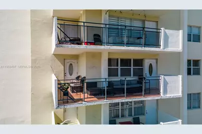 401 Golden Isles Dr #304, Hallandale Beach, FL 33009 - Photo 37