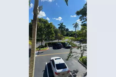 675 NW 42nd Ave, Plantation, FL 33317 - Photo 5