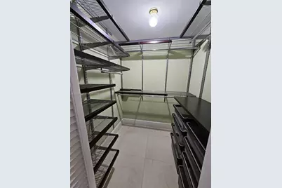 2401 Collins Ave #609, Miami Beach, FL 33140 - Photo 15