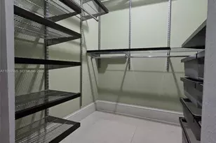 2401 Collins Ave, Miami Beach, FL 33140 - Photo 45
