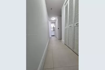 2401 Collins Ave #609, Miami Beach, FL 33140 - Photo 47