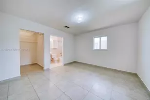 9557 SW 40th Terrace, Miami, FL 33165 - Photo 17