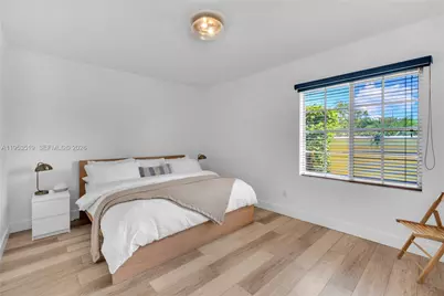 121 NW 2nd Ave #4, Hallandale Beach, FL 33009 - Photo 15