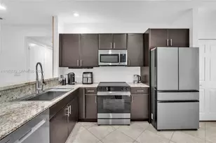 121 NW 2nd Ave, Hallandale Beach, FL 33009 - Photo 5