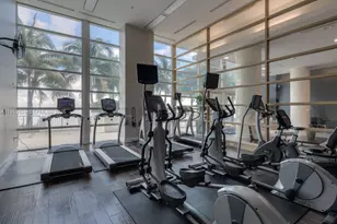 665 NE 25th St, Miami, FL 33137 - Photo 19