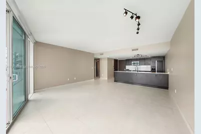 665 NE 25th St #2202, Miami, FL 33137 - Photo 5