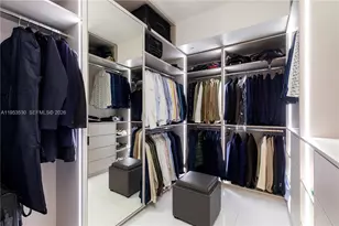 1010 Brickell Ave, Miami, FL 33131 - Photo 13