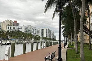 3001 NE 185th St, Aventura, FL 33180 - Photo 17