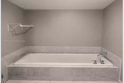 244 Biscayne Blvd #3204, Miami, FL 33132 - Photo 7