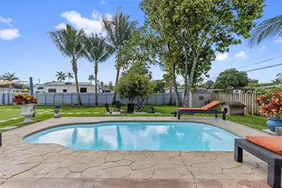 14950 S Biscayne River Dr, Miami, FL 33168 - Photo 31